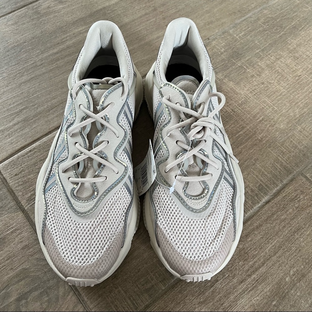 adidas Ozweego - Picture 5 of 8
